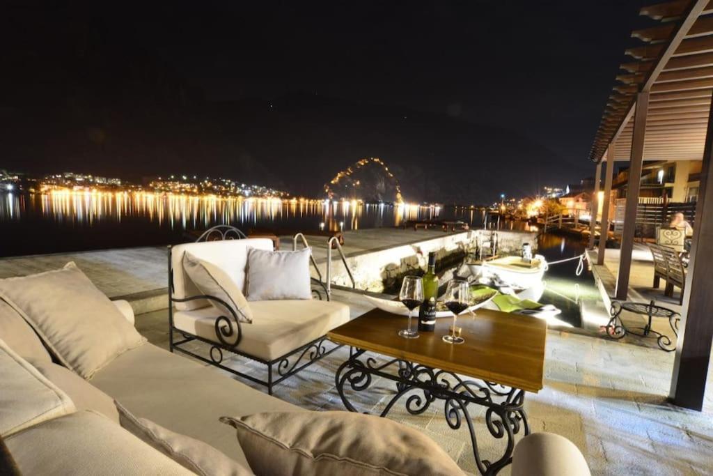 Villa Waterfront In Muo